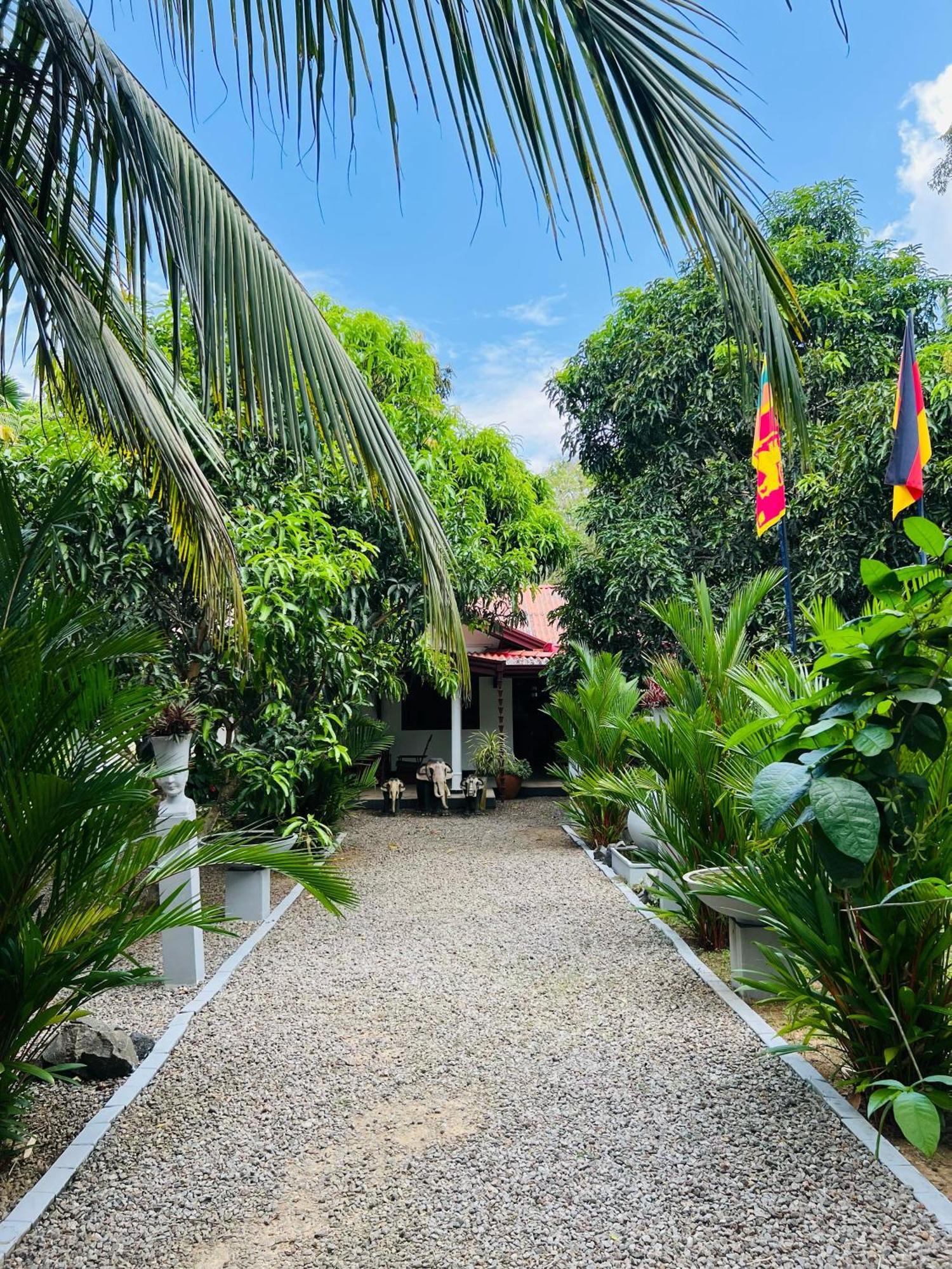 Nima Villa Tangalle Buitenkant foto